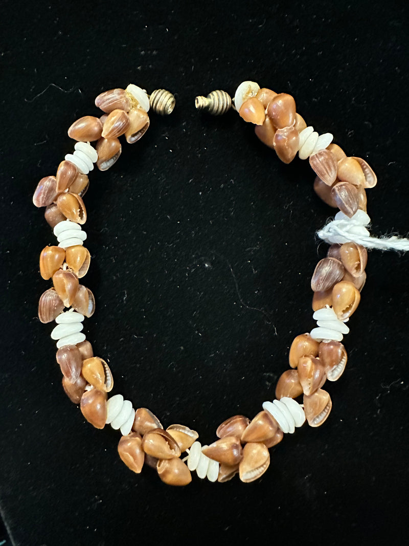 Niihau Golden & Dark Brown Pōleho Shells, mixed with White Puka Shells Bracelet