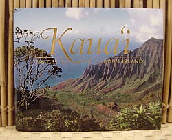 Kauai - Images of the Garden Island - Douglas Peebles