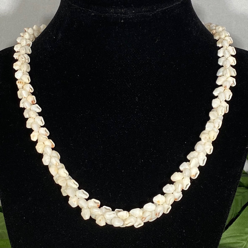 Ni'ihau White Momi Shell Pikake Style Lei 19"