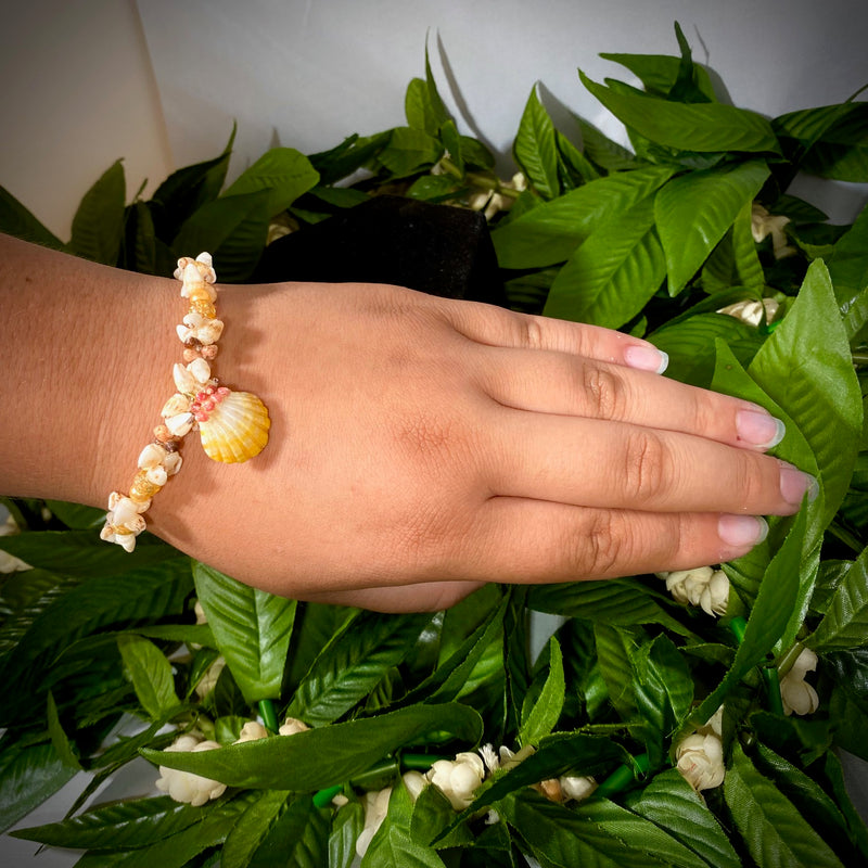 Ni'ihau Momi, Kahelelani, and Sunrise Shell 7.5" Bracelet