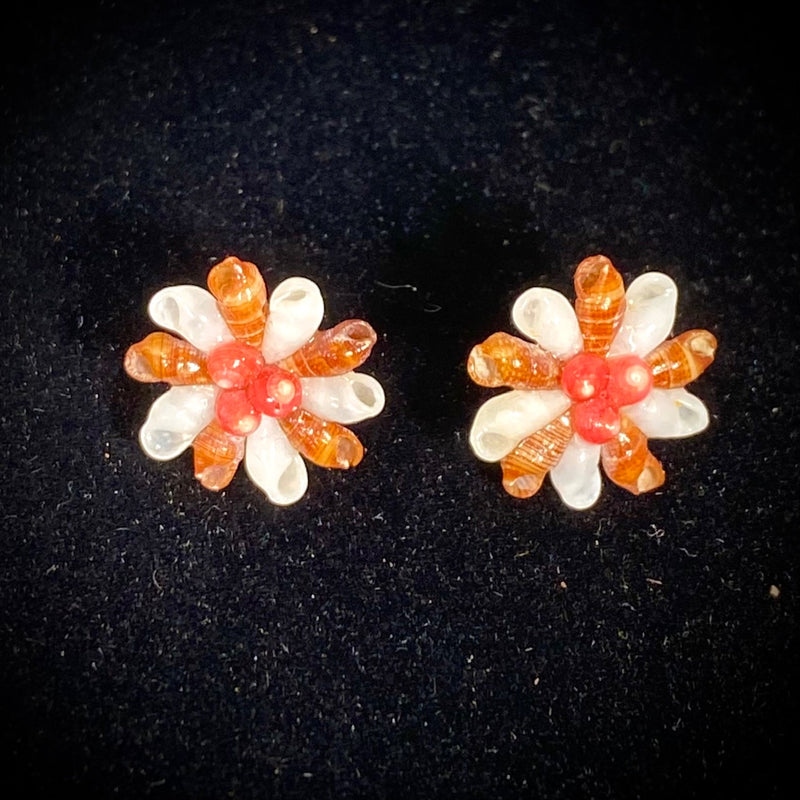Ni'ihau Tiny Horn and Kahelelani Shell Flower Earrings