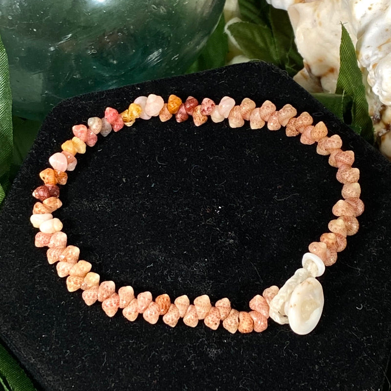 Kauaʻi multi-colored Kahelelani Shell 8 1/4" Herring Bone Style Bracelet