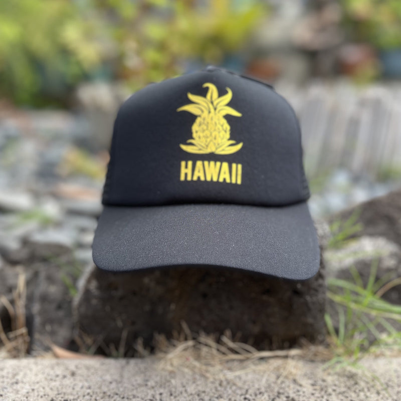 HAT - Black Trucker - Gold Pineapple - HAWAII