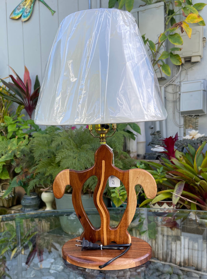 Koa - Turtle Lamp