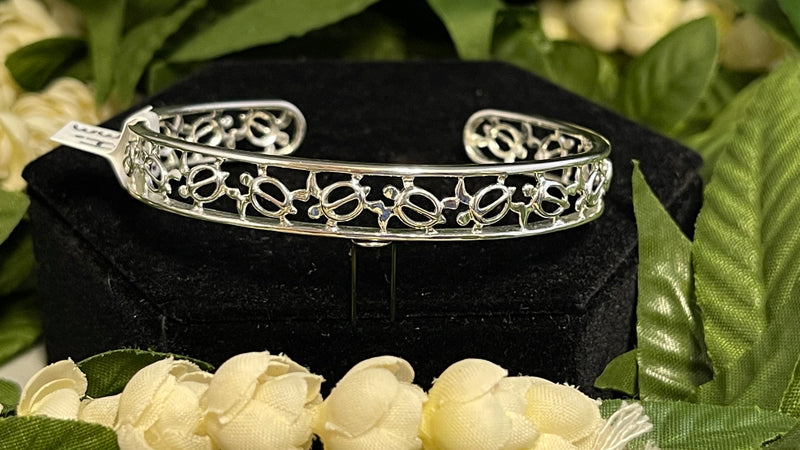 Hawaiian Heirloom Cuff Bracelet