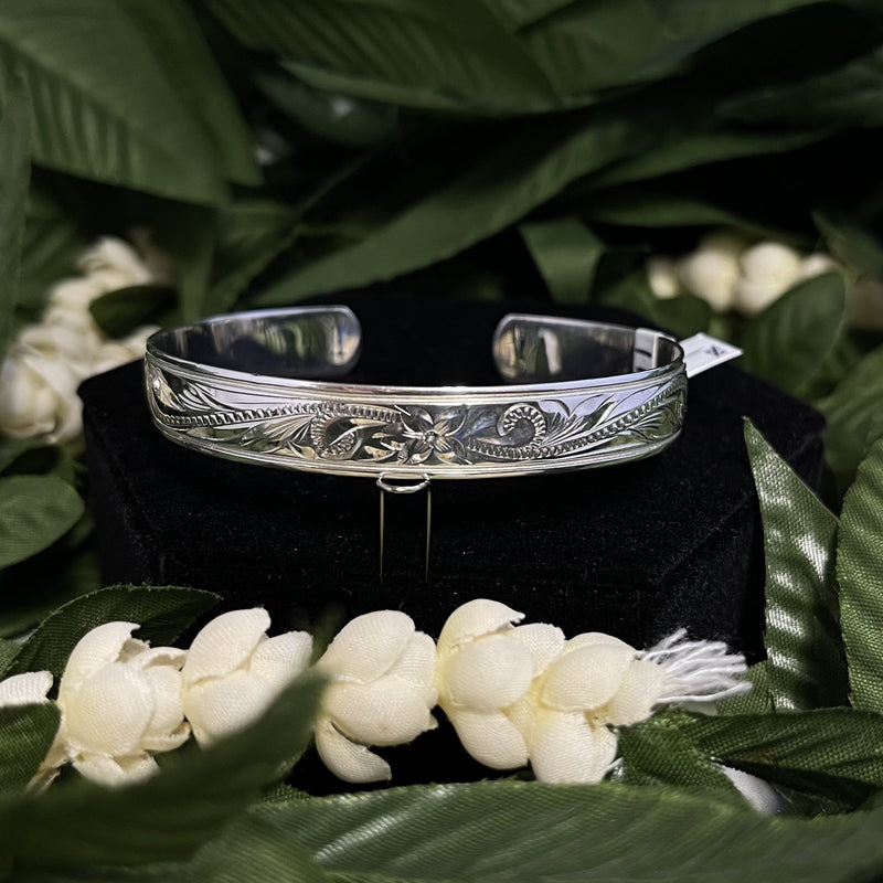 Hawaiian Heirloom Cuff Bracelet