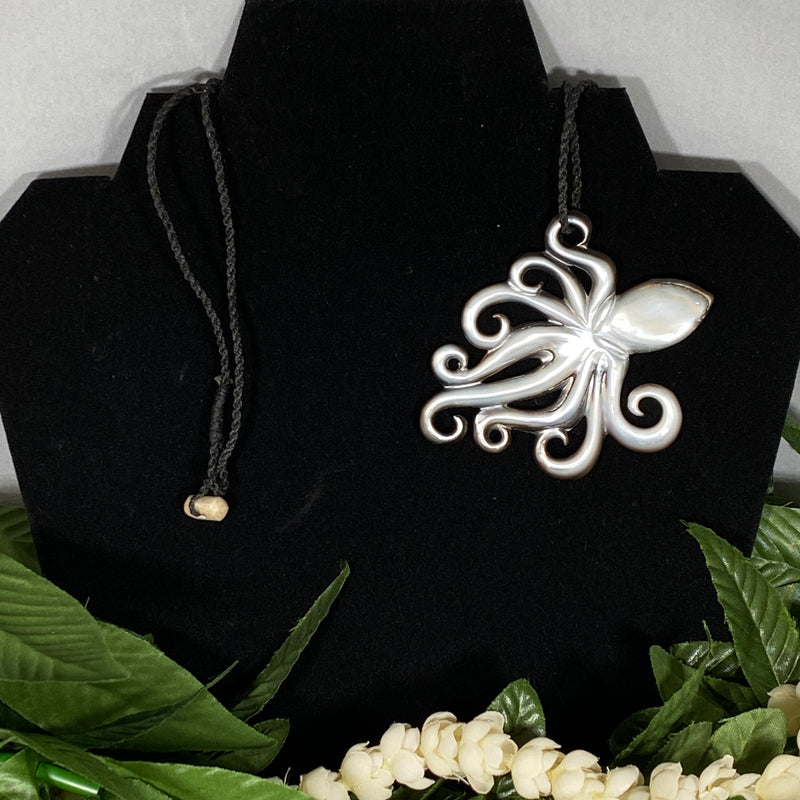 Samoan Hand Carved Mother-of-Pearl He'e (Octopus) Pendant