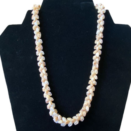 Ni'ihau ‘Ōnikiniki omi Shell Pikake Style Lei